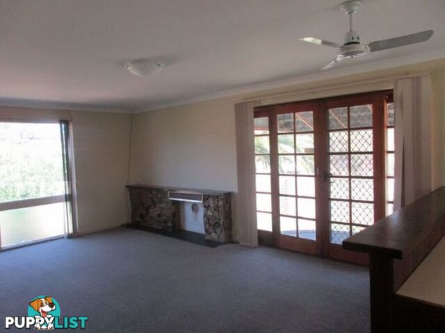 2 Pomfret Road SPEARWOOD WA 6163