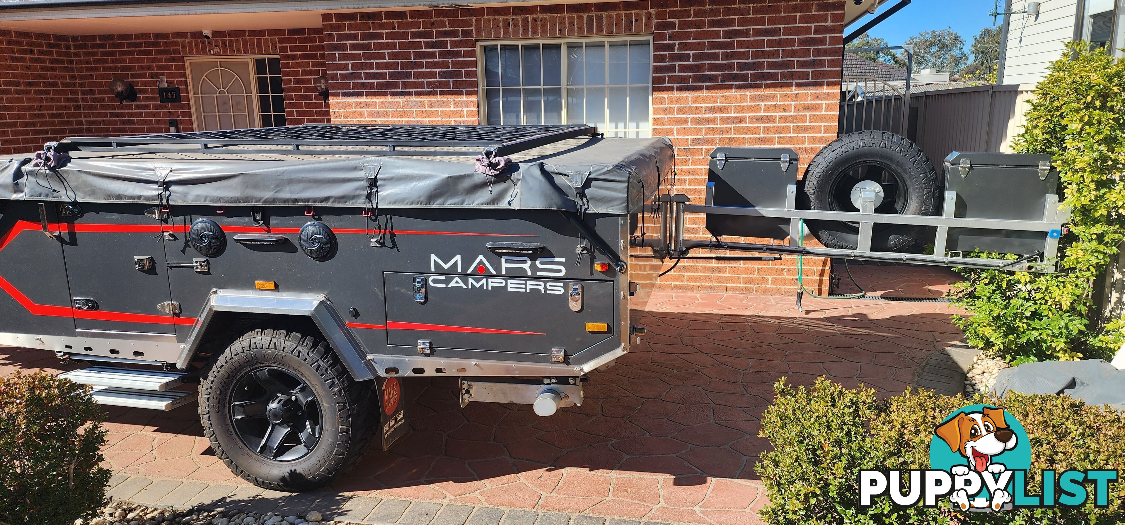 2022 Mars Space X Air edition - Excellent condition!