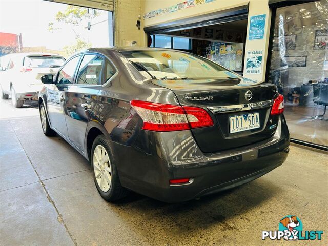 2013 Nissan Pulsar ST B17 Sedan