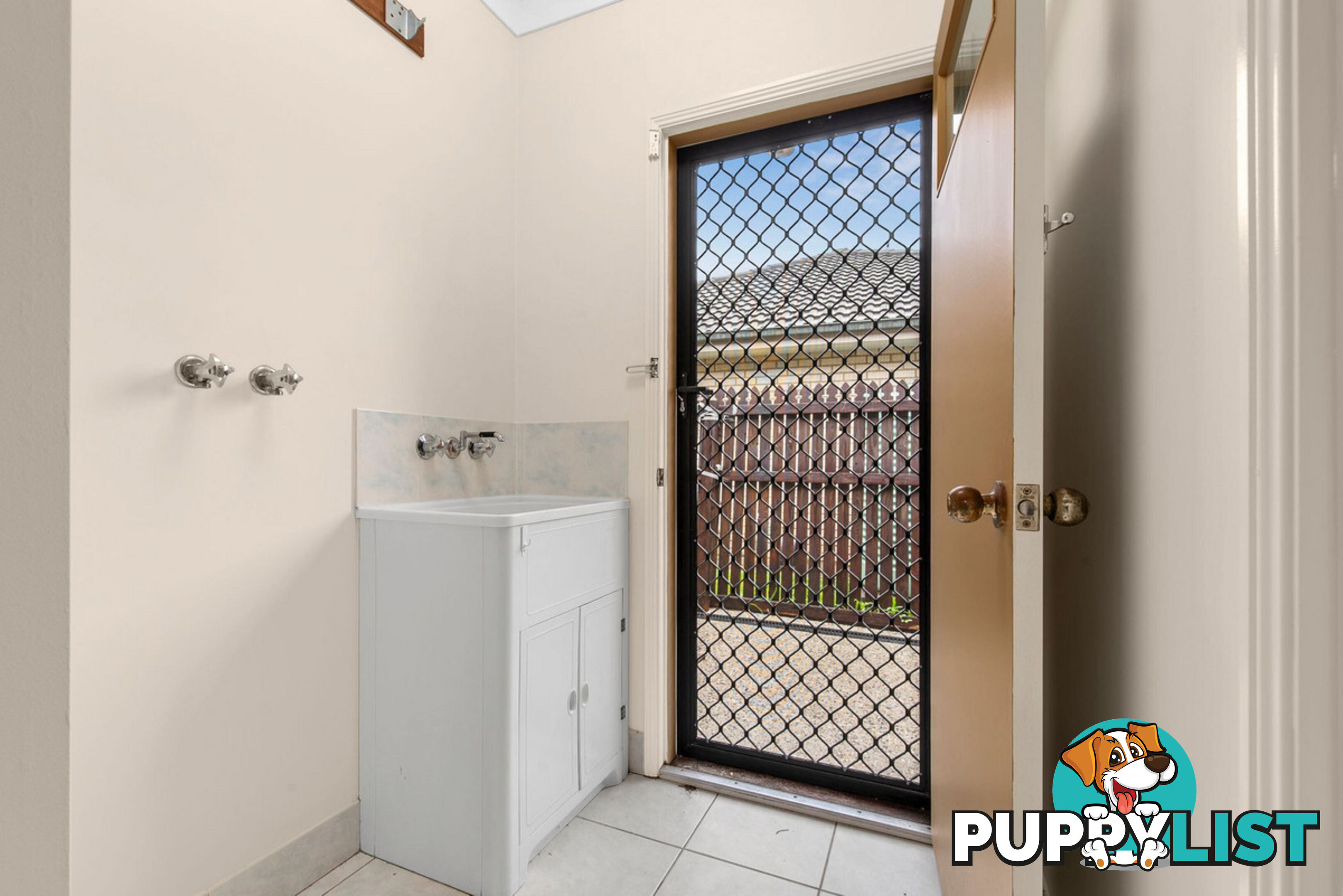 13 Taringa Street Brinsmead QLD 4870