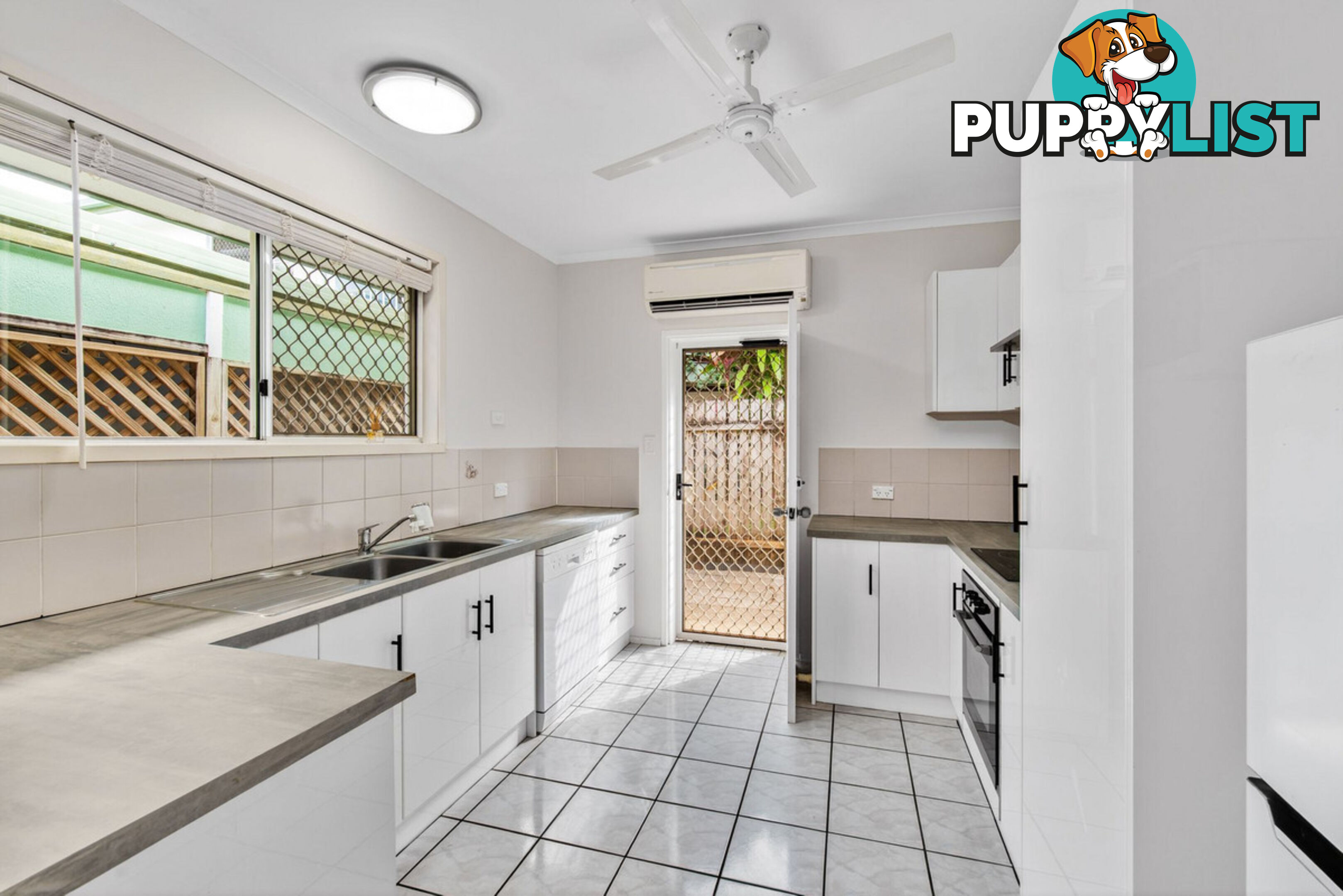 20 87 MacIlwraith Street Manoora QLD 4870