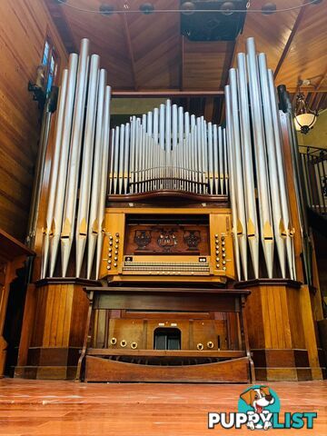 Church Pipe Organ 2m Ped 14 ranks