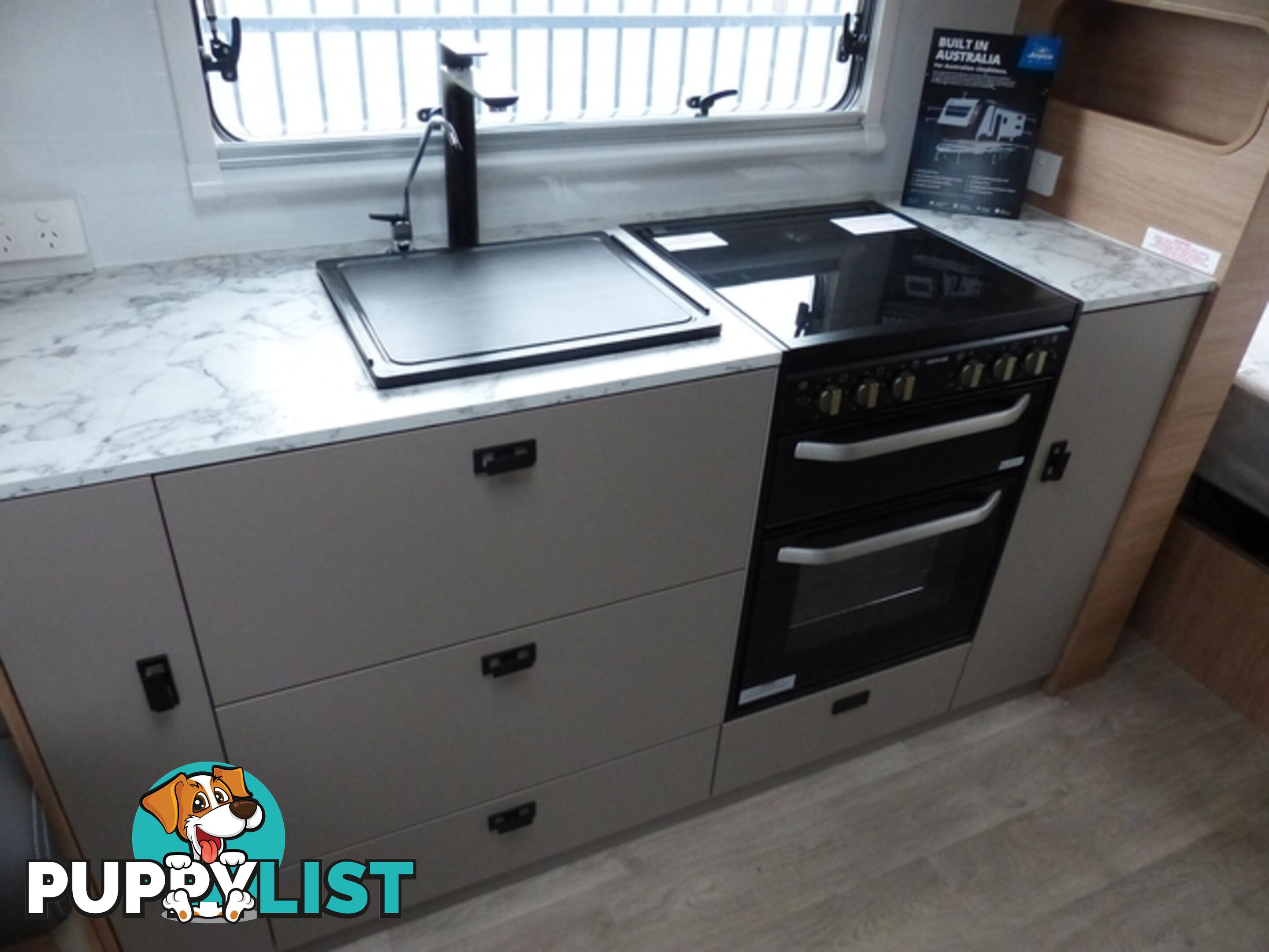 2024  JAYCO SILVERLINE  21.65-3.OB.SL-MY24 CARAVAN