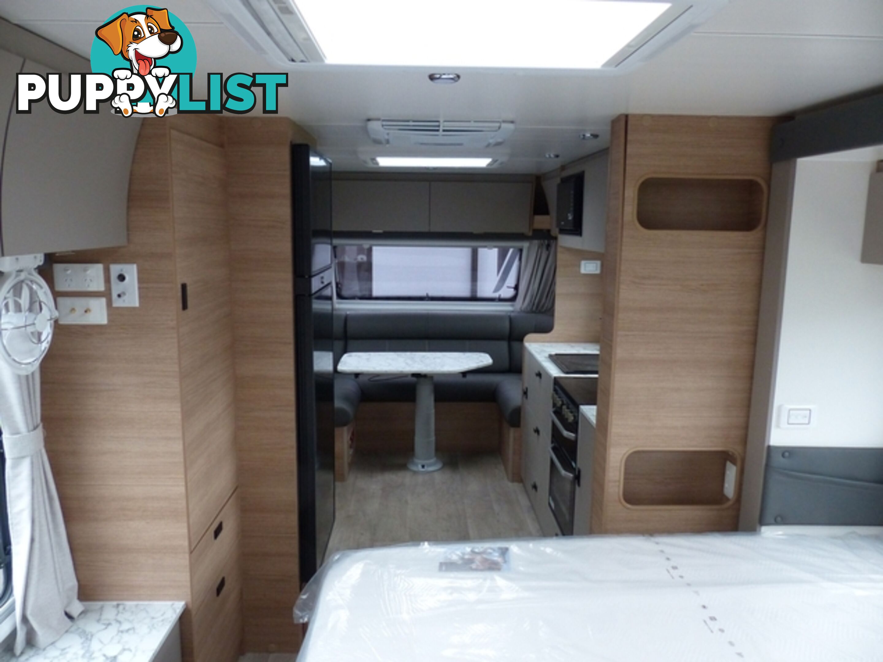 2024  JAYCO SILVERLINE  21.65-3.OB.SL-MY24 CARAVAN