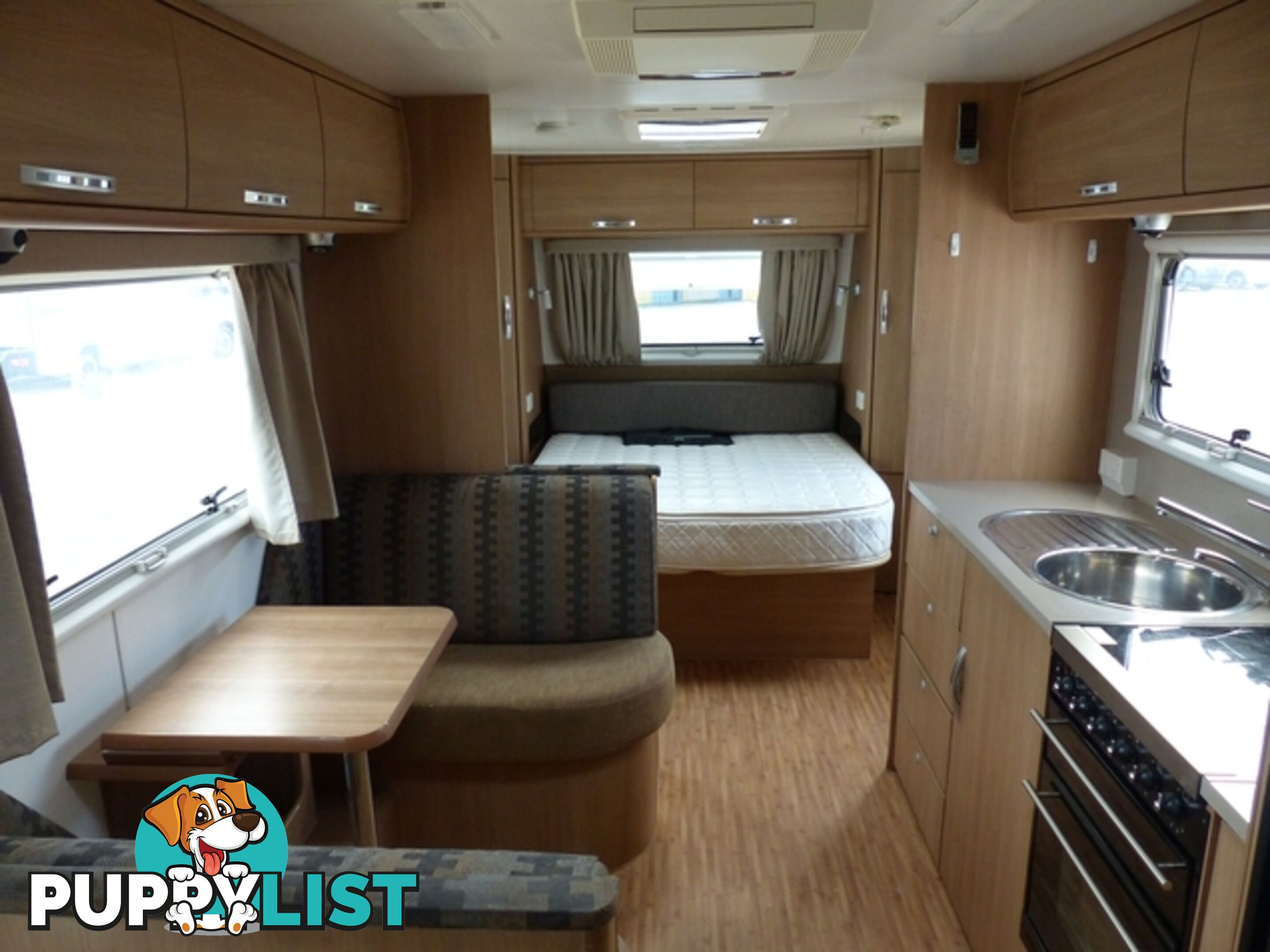 2013  JAYCO STARCRAFT  19.61-2 CARAVAN