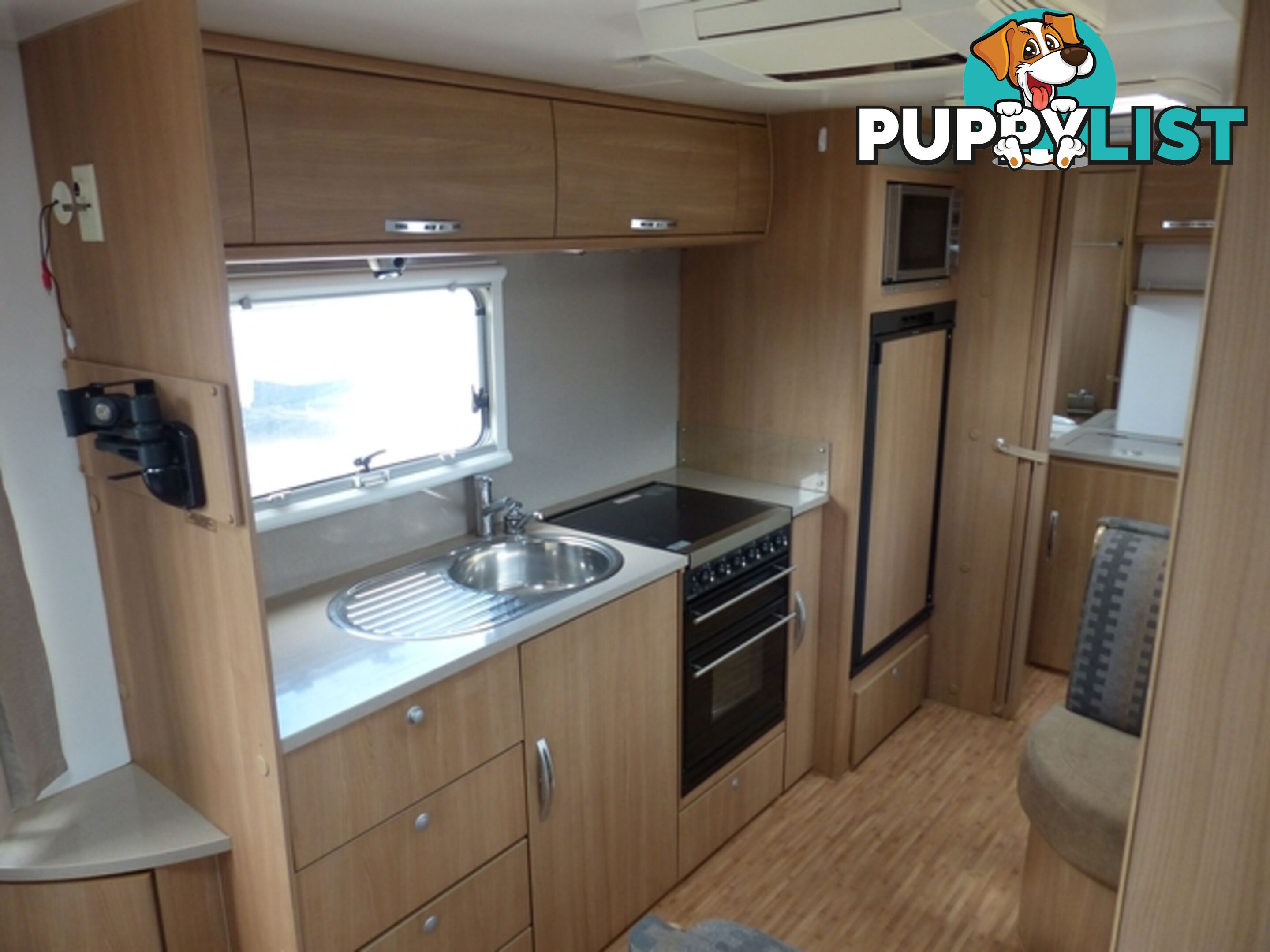 2013  JAYCO STARCRAFT  19.61-2 CARAVAN