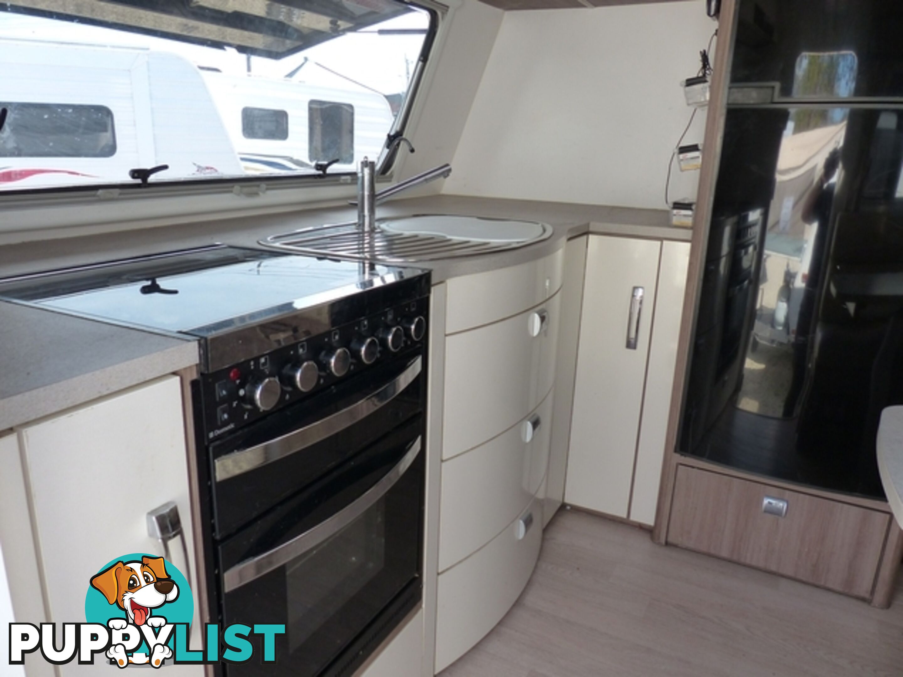 2015  JAYCO SILVERLINE  21.65-4 CARAVAN