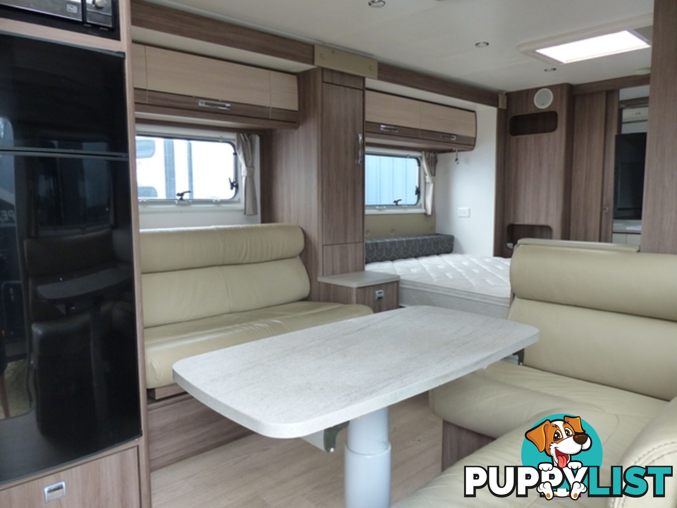 2015  JAYCO SILVERLINE  21.65-4 CARAVAN