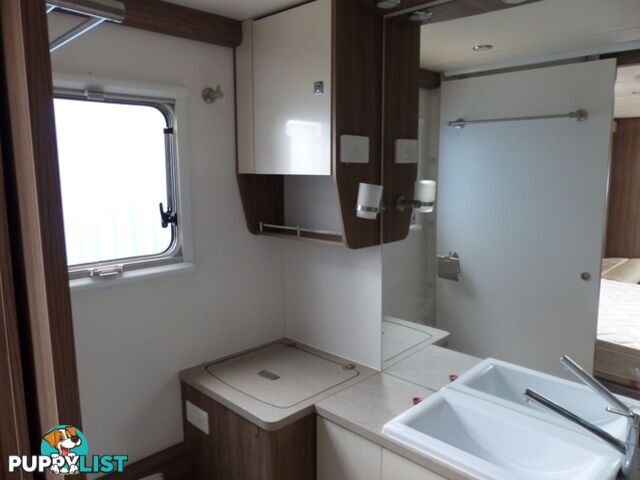 2015  JAYCO SILVERLINE  21.65-4 CARAVAN