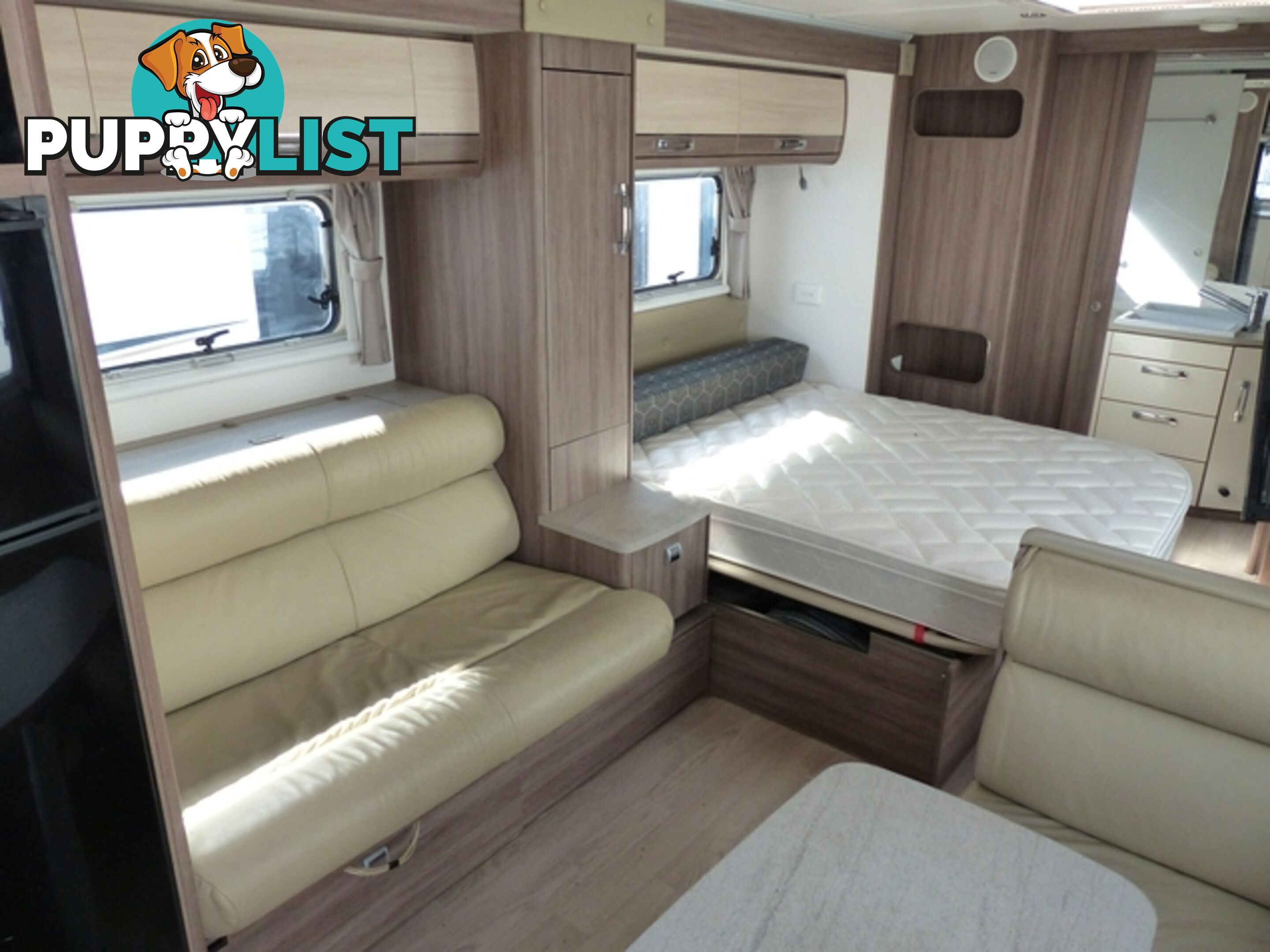 2015  JAYCO SILVERLINE  21.65-4 CARAVAN