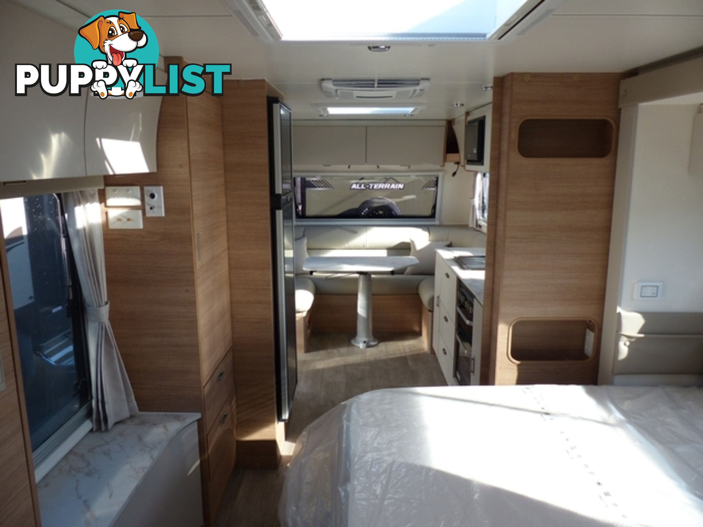 2025  JAYCO SILVERLINE  21.65-3.SL-MY25 CARAVAN