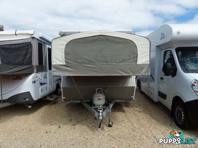 2019  JAYCO LARK   CAMPER TRAILER