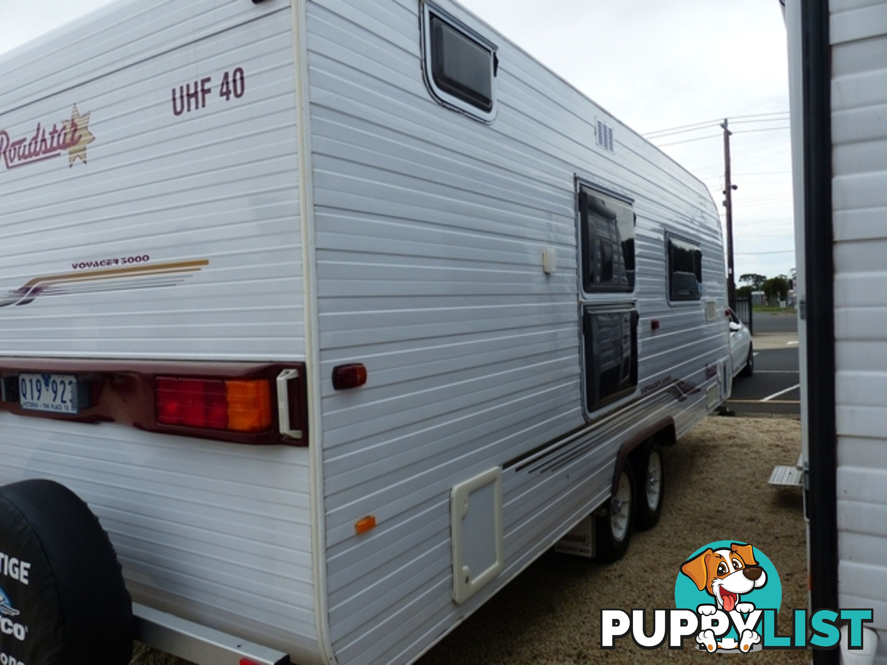 2003  ROADSTAR VOYAGER 3000   CARAVAN