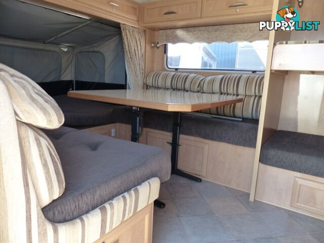 2010  PARAMOUNT DUET  16' EXPAND POP TOP