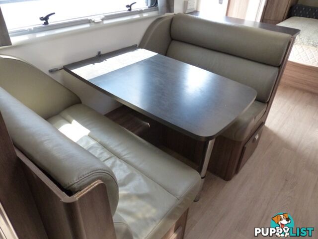 2014  JAYCO SILVERLINE  21.65-1 CARAVAN