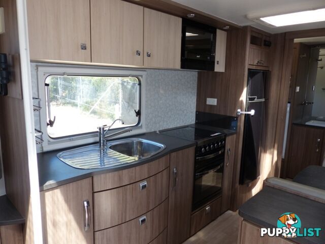 2014  JAYCO SILVERLINE  21.65-1 CARAVAN