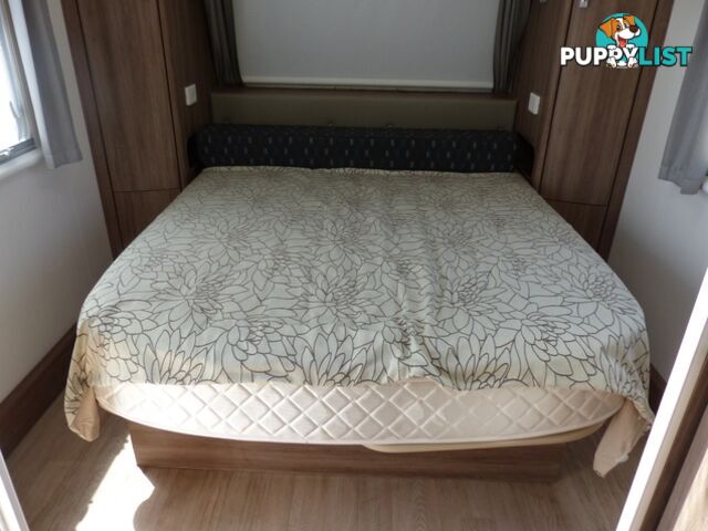 2014  JAYCO SILVERLINE  21.65-1 CARAVAN