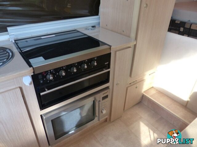 2011  JAYCO SWAN OUTBACK  OUTBACK CAMPER TRAILER