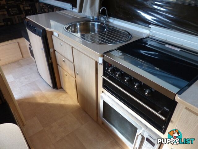 2011  JAYCO SWAN OUTBACK  OUTBACK CAMPER TRAILER