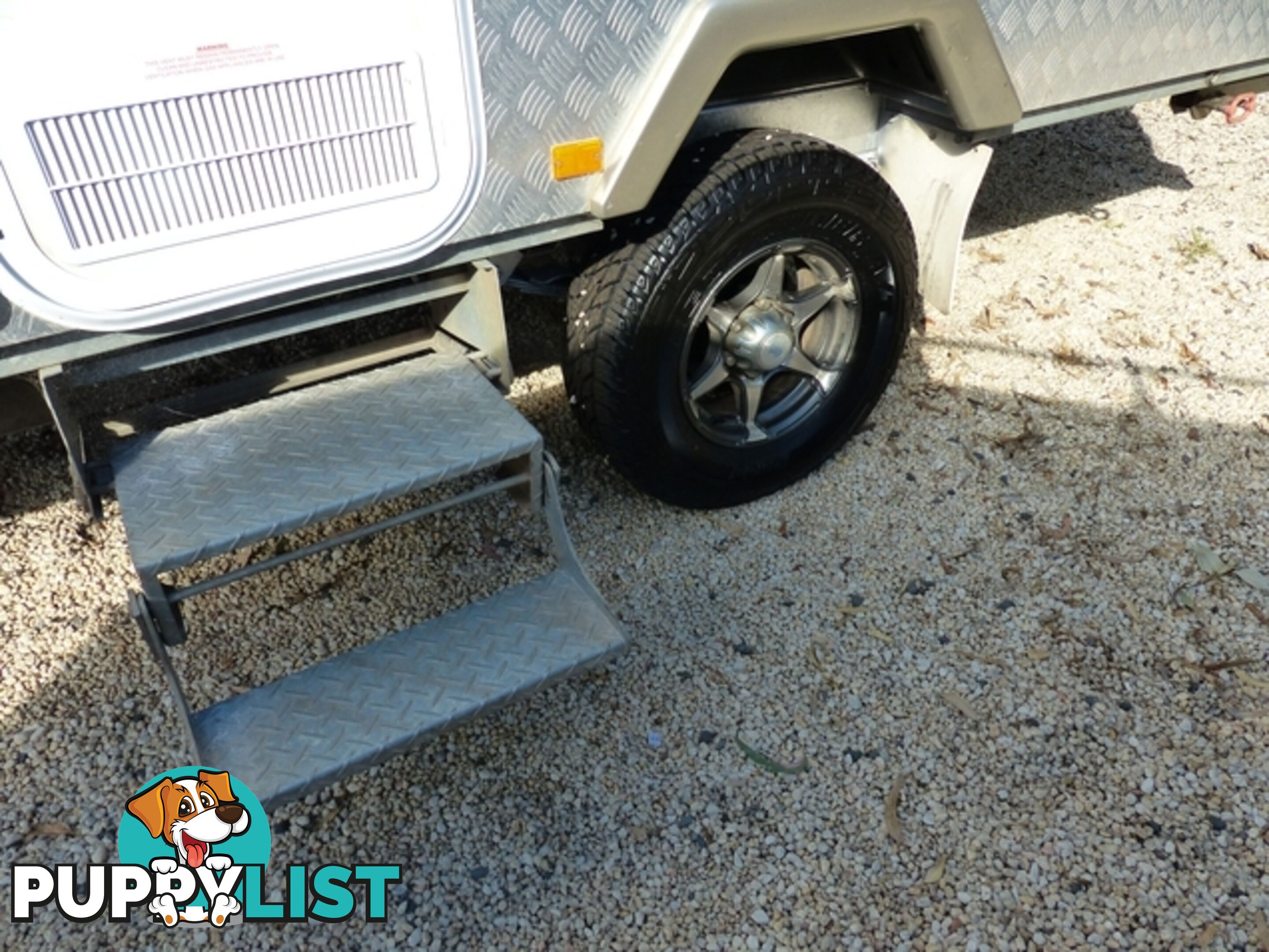 2011  JAYCO SWAN OUTBACK  OUTBACK CAMPER TRAILER