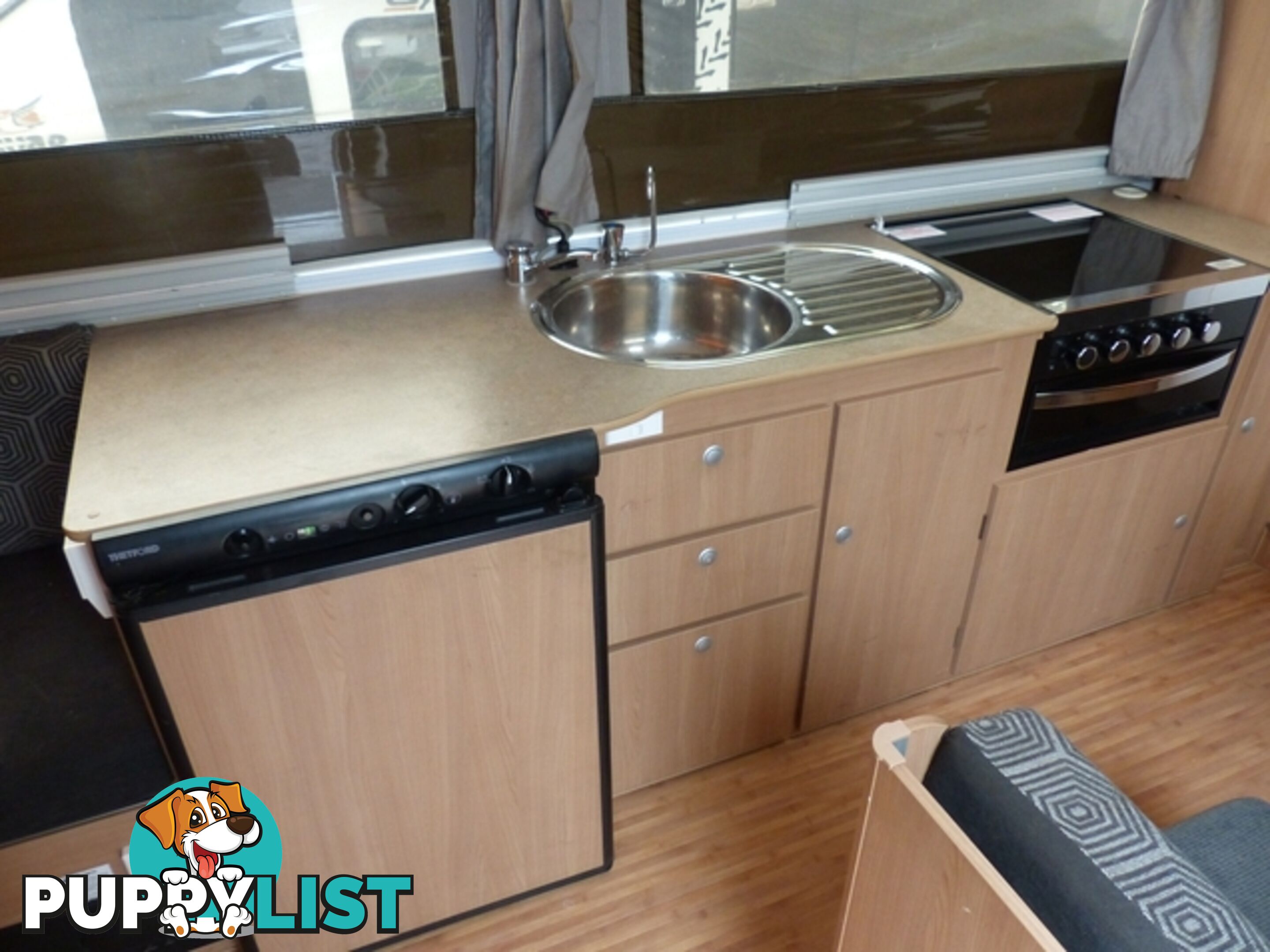 2014  JAYCO EAGLE OUTBACK  OUTBACK CAMPER TRAILER