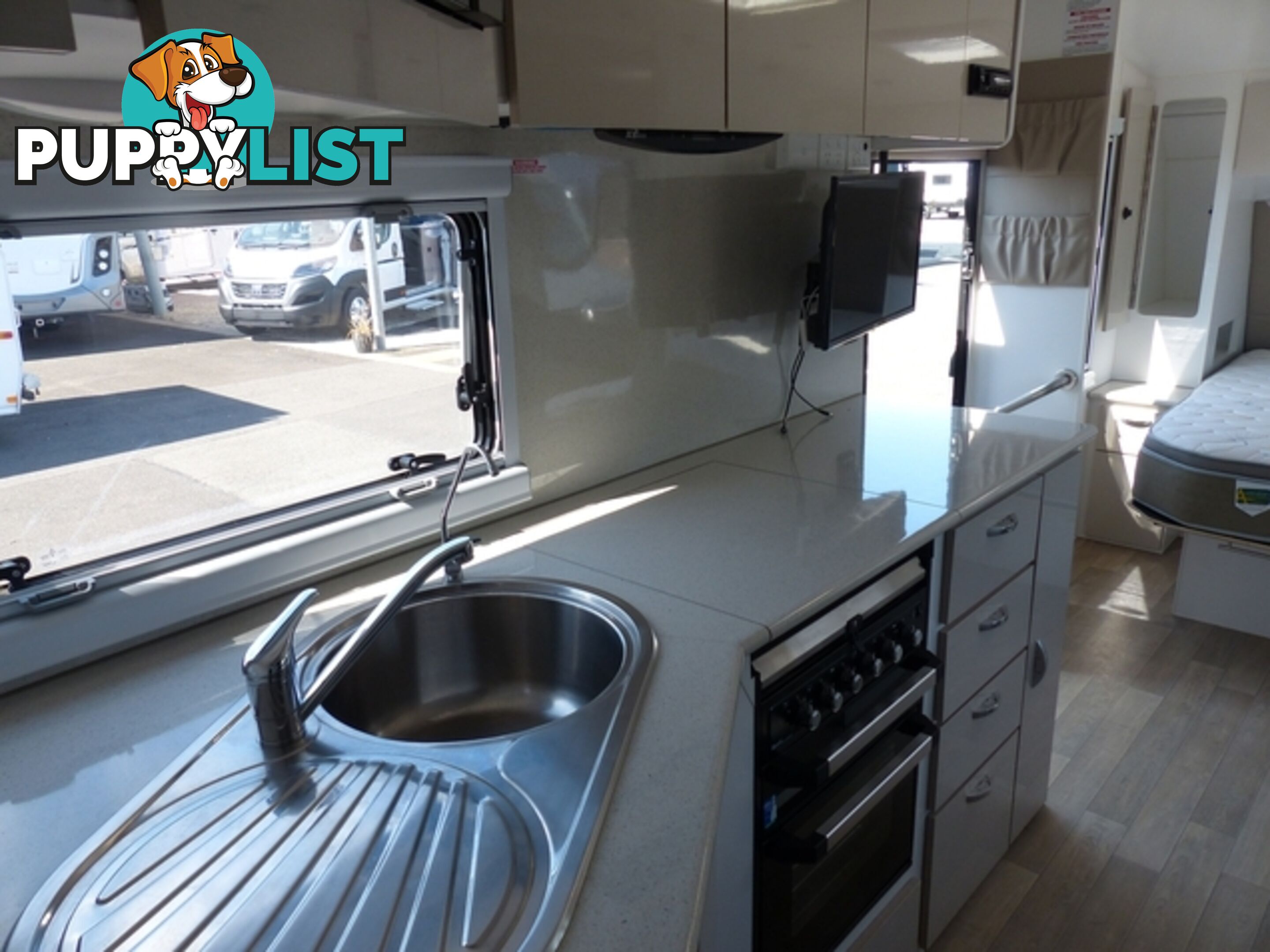 2023  BLUE SKY VIENTO  * 21' CARAVAN
