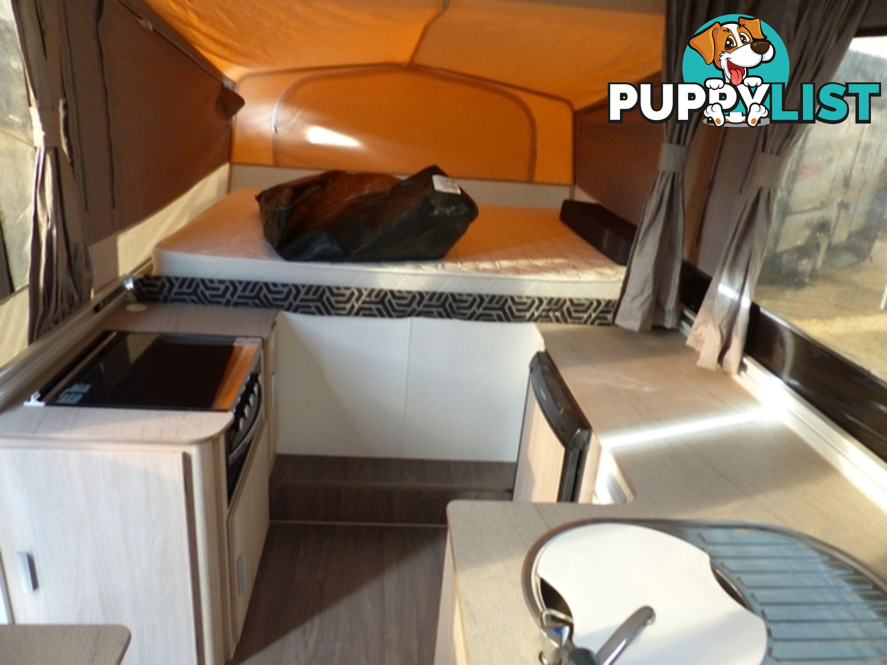 2017  JAYCO HAWK  TOURING CAMPER TRAILER