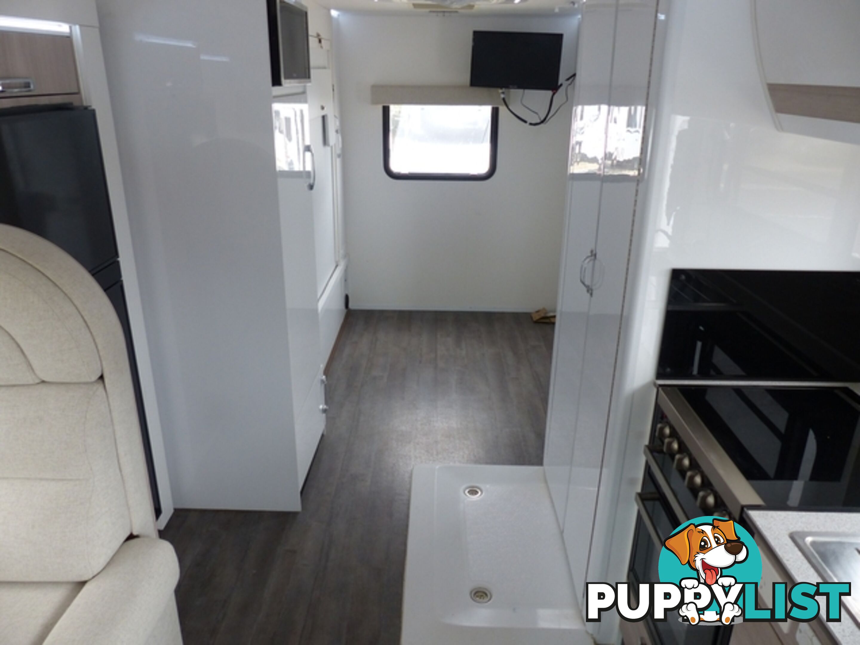 2019  AVIDA ESPERANCE MOTORHOME c7994 CAB CHASSIS
