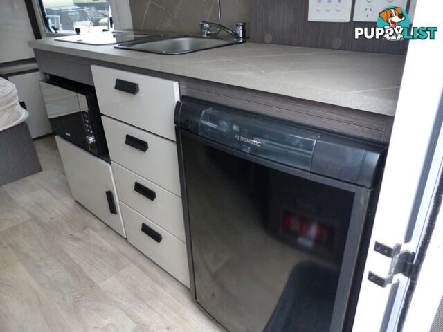 2022  JAYCO JOURNEY  12.38-2 POP TOP
