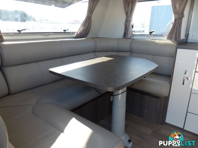 2018  JAYCO SILVERLINE OUTBACK  24FT (24.7 Caravan
