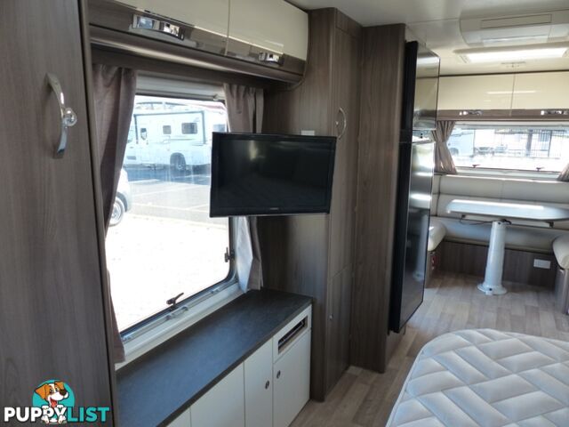 2018  JAYCO SILVERLINE OUTBACK  24FT (24.7 Caravan