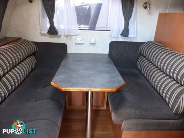 2011  GRANT TOURER HYLANDER  OFF ROAD H CARAVAN