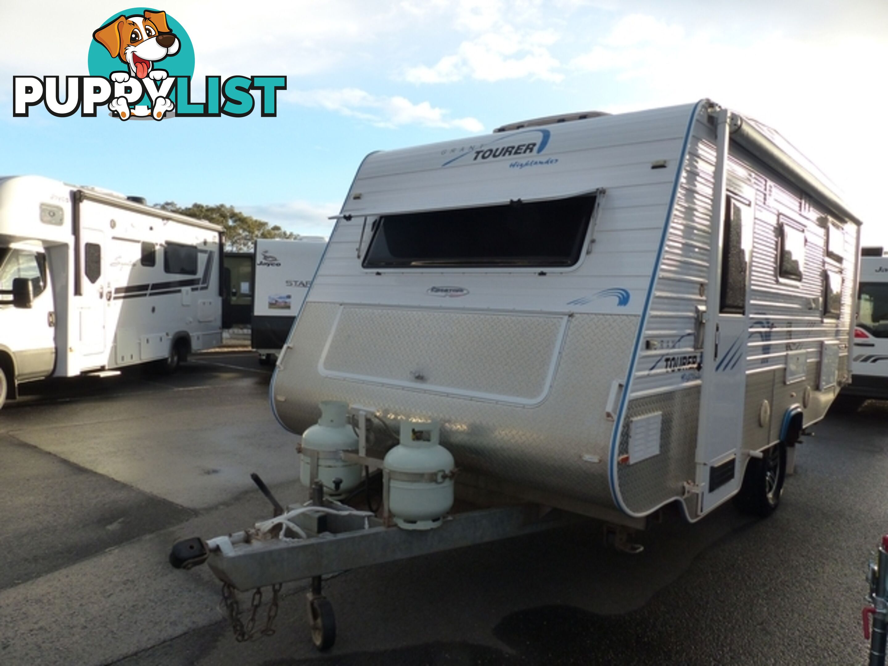 2011  GRANT TOURER HYLANDER  OFF ROAD H CARAVAN