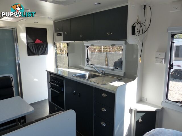 2021  IDEAL RV AND CARAVANS RUGGED EXTREME   CARAVAN
