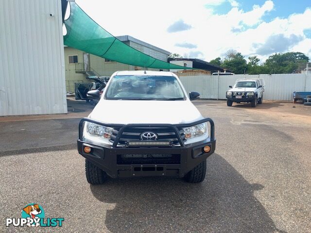 2017 Toyota Hilux SR 4x4 Ute Manual