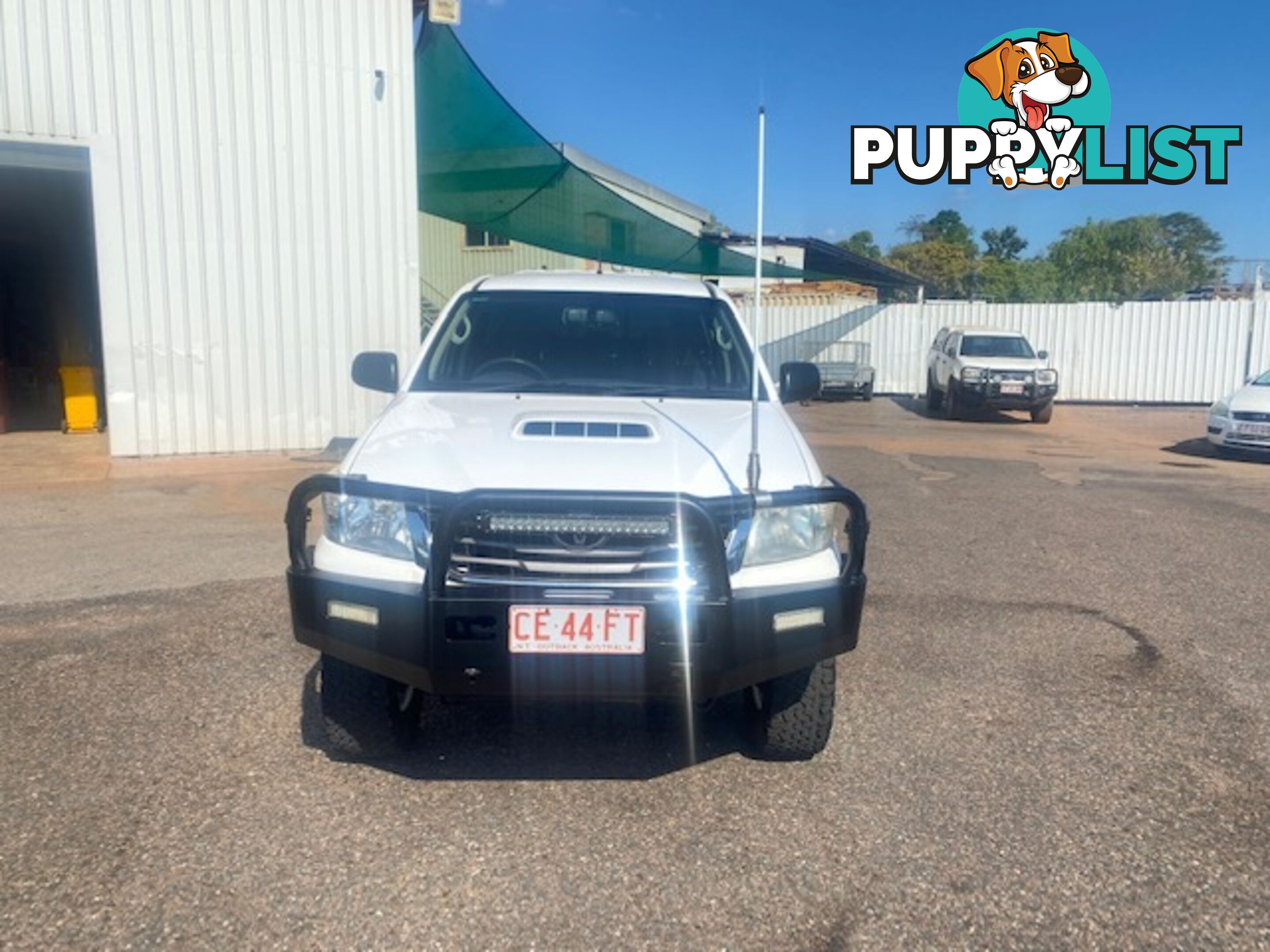 2012 Toyota Hilux SR 4x4 Dual Cab Ute Manual, White, Turbo Diesel