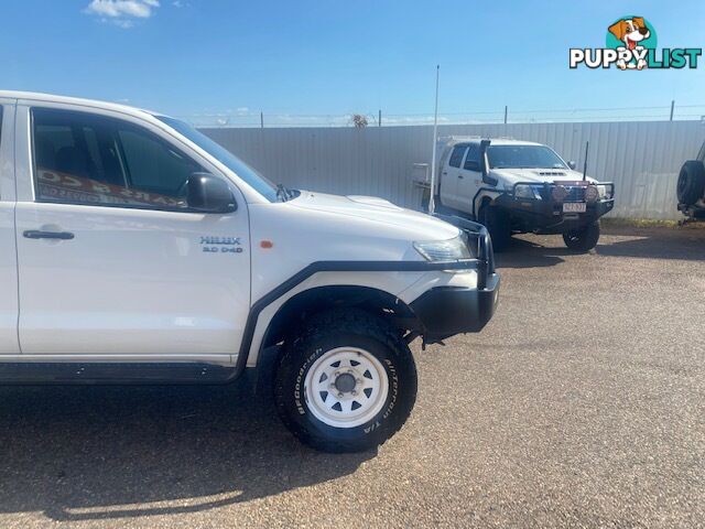 2012 Toyota Hilux SR 4x4 Dual Cab Ute Manual, White, Turbo Diesel
