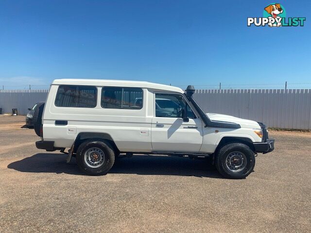 2018 Toyota Landcruiser Workmate VDJ78R Troopcarrier Wagon 8 Seater Manual