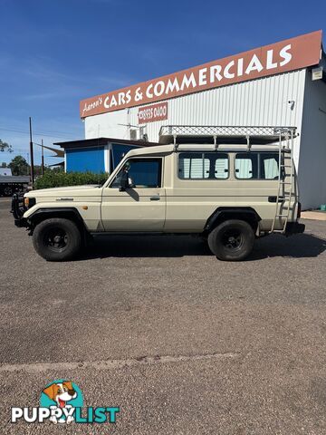 1997 Toyota Landcruiser Troopcarrier 11 Seater Wagon Manual