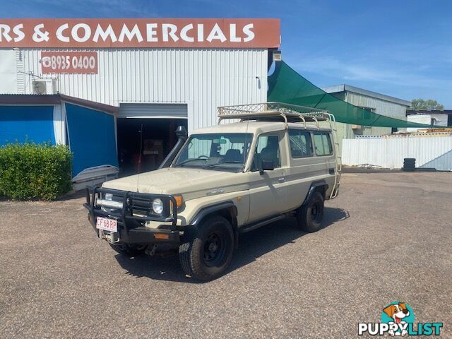 1997 Toyota Landcruiser Troopcarrier 11 Seater Wagon Manual