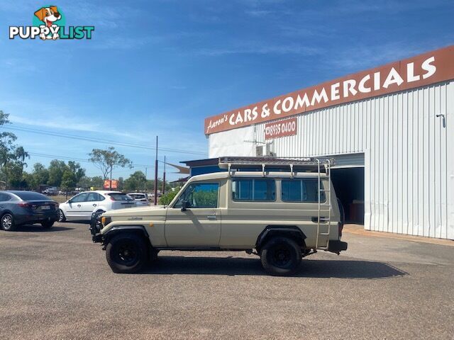 1997 Toyota Landcruiser Troopcarrier 11 Seater Wagon Manual