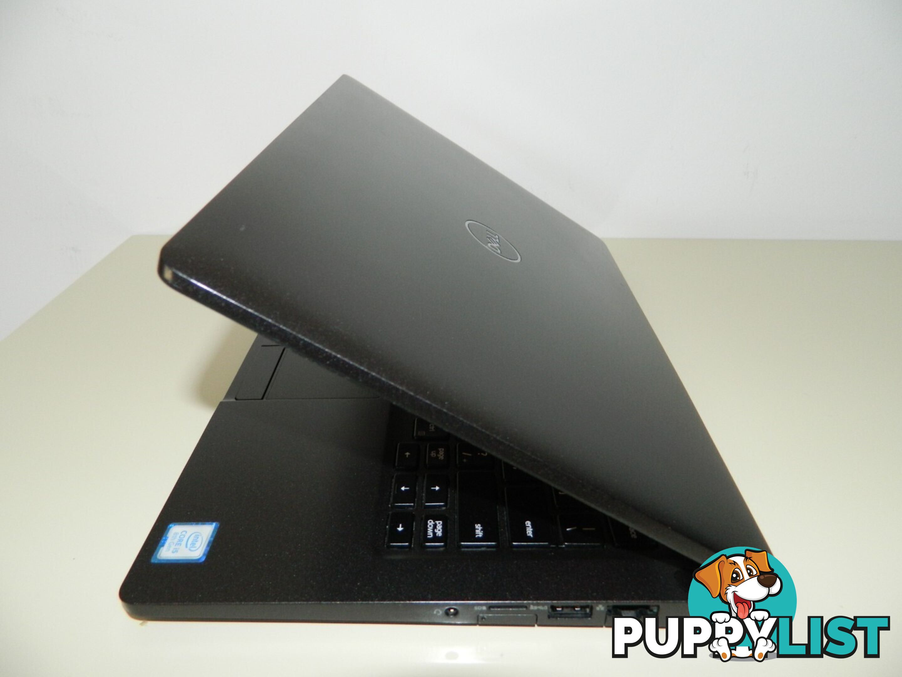 Dell Latitude 5300 - Core i5-8th Gen/ 8GB RAM/ 512GB SSD