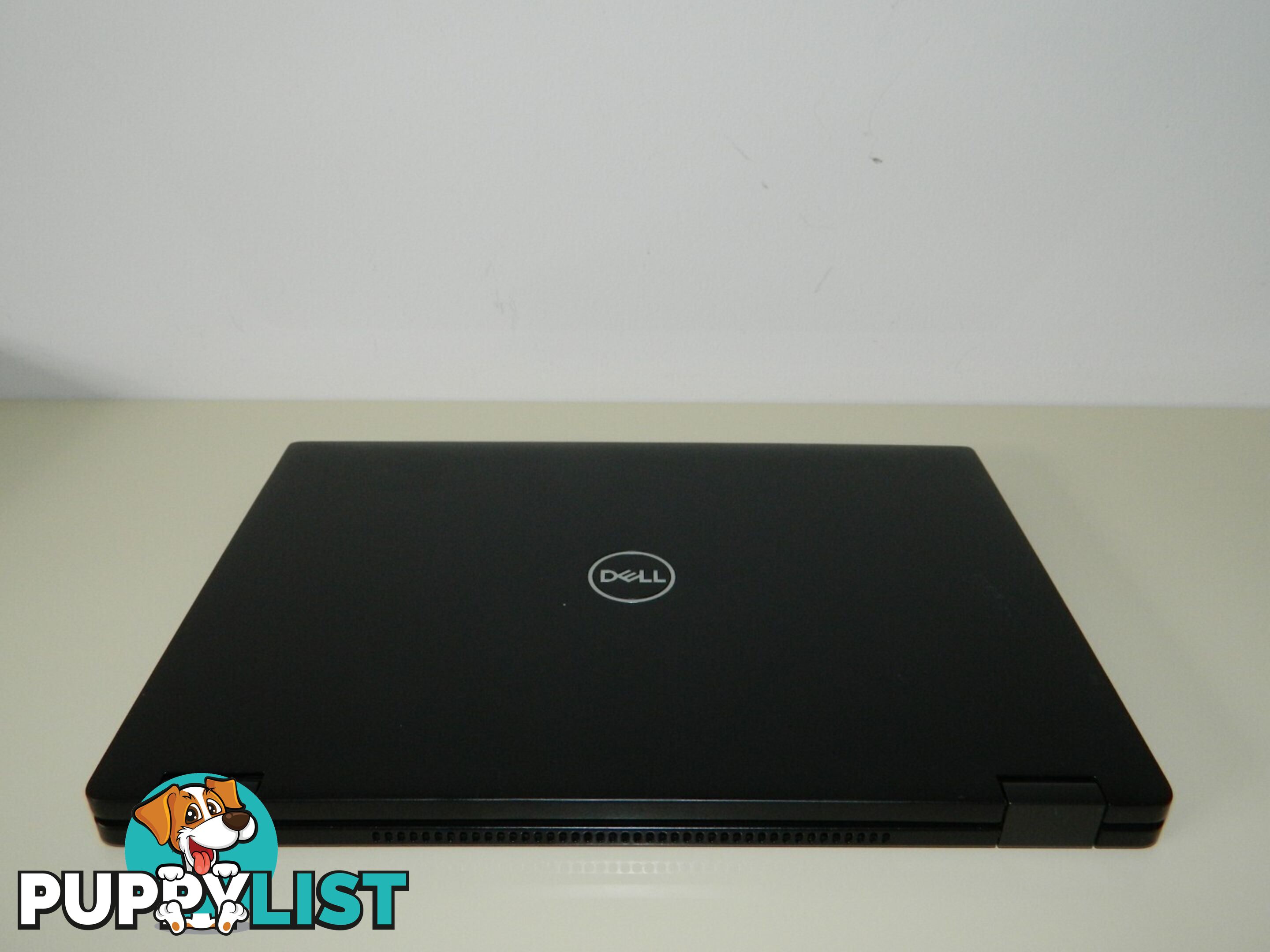 Dell Latitude 7390 - Core i5-8th Gen/8GB RAM/256GB SSD