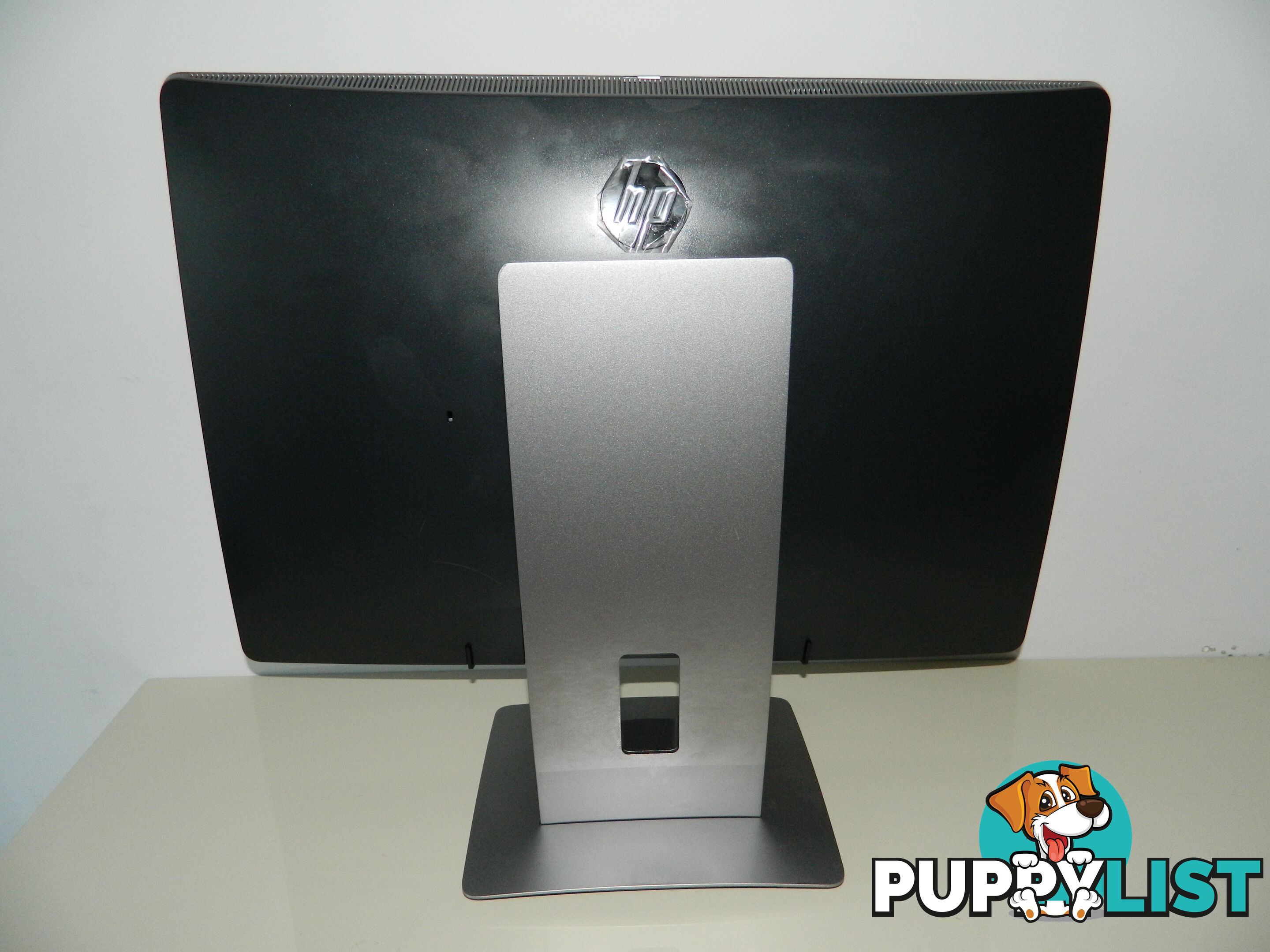 HP EliteOne 800 G2 AiO-Core i7-6th Gen/8GB RAM/256GB SSD/23.8"