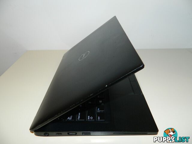 Dell Latitude 7390 - Core i5-8th Gen/8GB RAM/256GB SSD