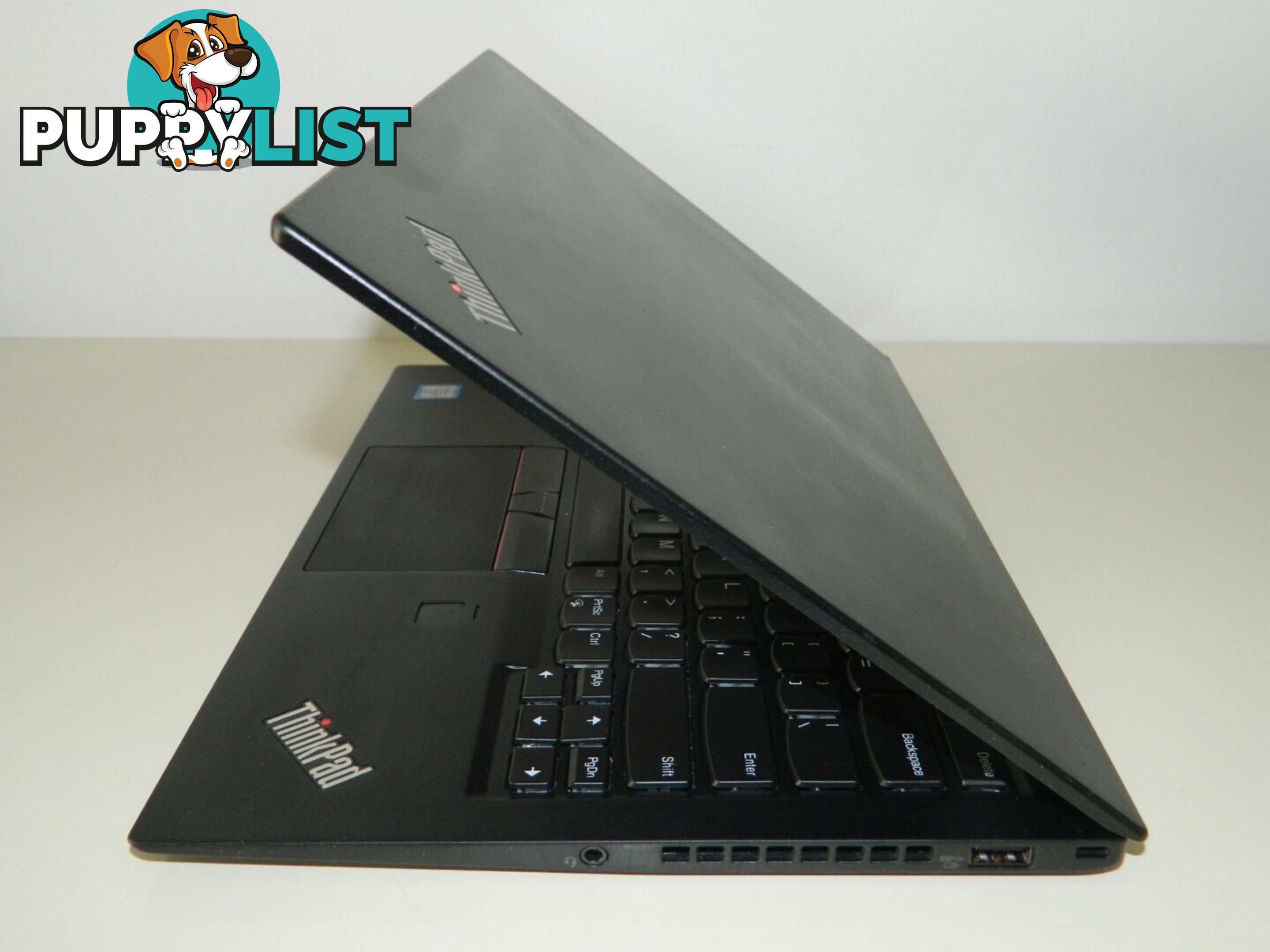 Lenovo ThinkPad X1 Carbon 5th Gen-Core i5-6th Gen/8GB RAM/256GB SSD