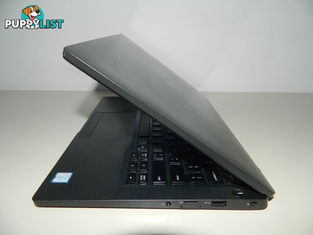 Dell Latitude 7400 - Core i5-8th Gen/ 8GB RAM/ 256GB SSD/TouchScreen