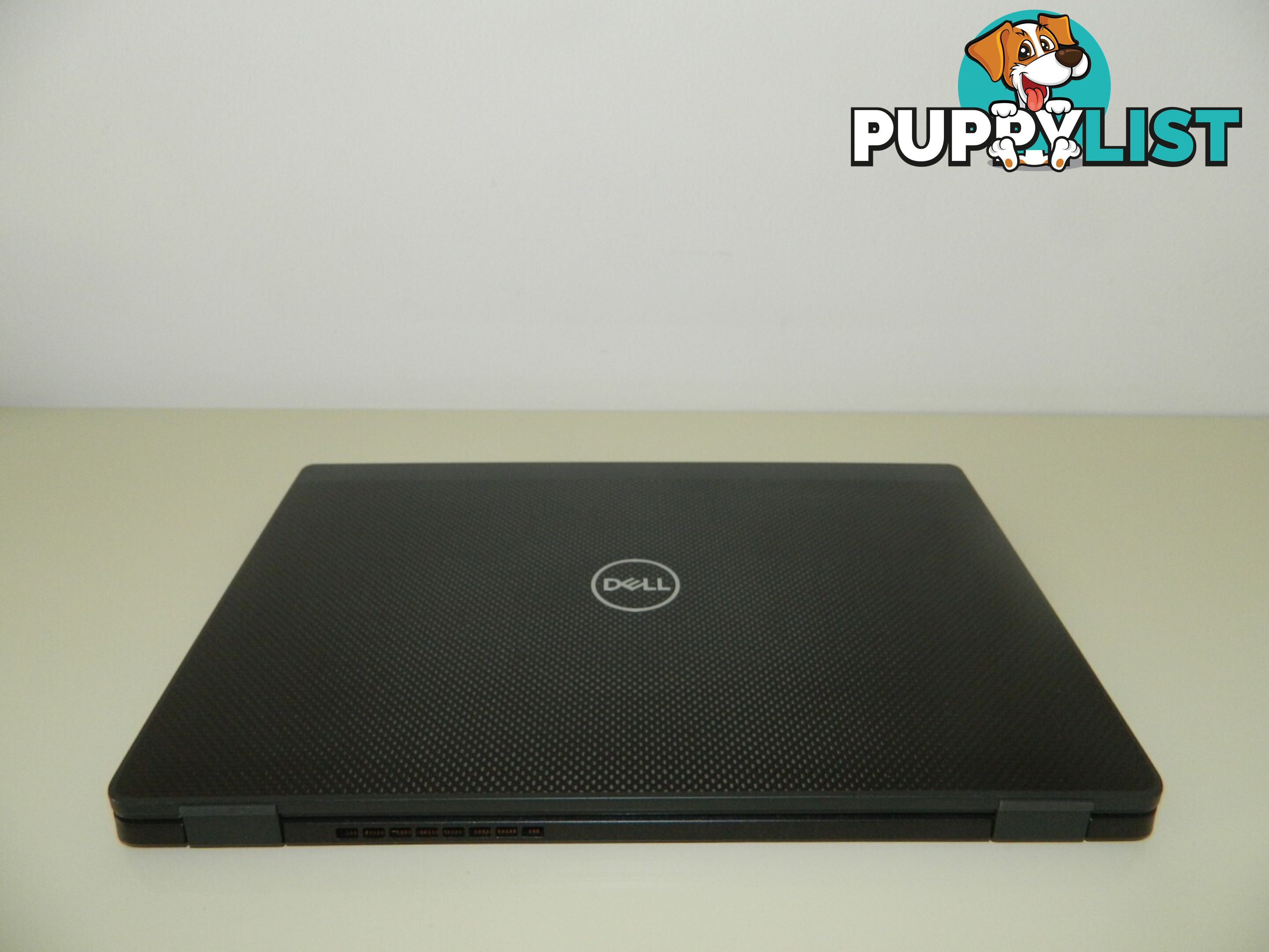 Dell Latitude 7410 - Core i5-10th Gen/ 8GB RAM/ 256GB SSD/TouchScreen