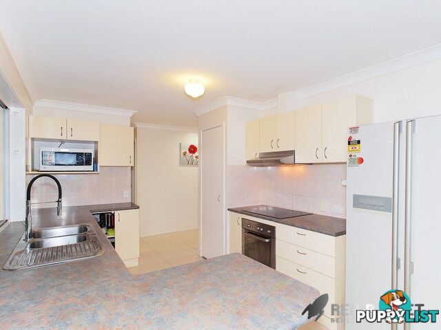 8 callinar ct Meadowbrook QLD 4131