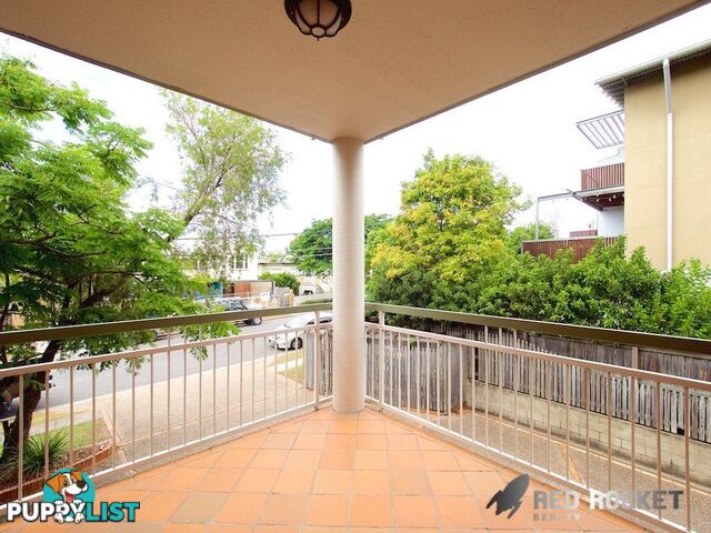 3 15 Leicester Street Coorparoo QLD 4151